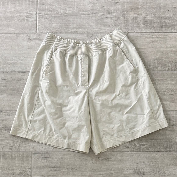lululemon athletica Pants - Light Cream LululemonWomen’s Casual Elastic-Waist Shorts